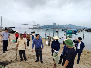 phường Cao Xanh  ra quân tổng vệ sinh môi trường biển 