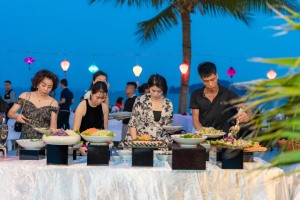 Hạ Long định vị thành phố di sản