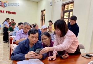 Bình dân học vụ số: Đưa công nghệ đến gần hơn với mọi người dân.