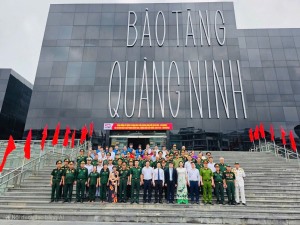 Phường Cao Xanh dâng hương tri ân các anh hùng liệt sỹ